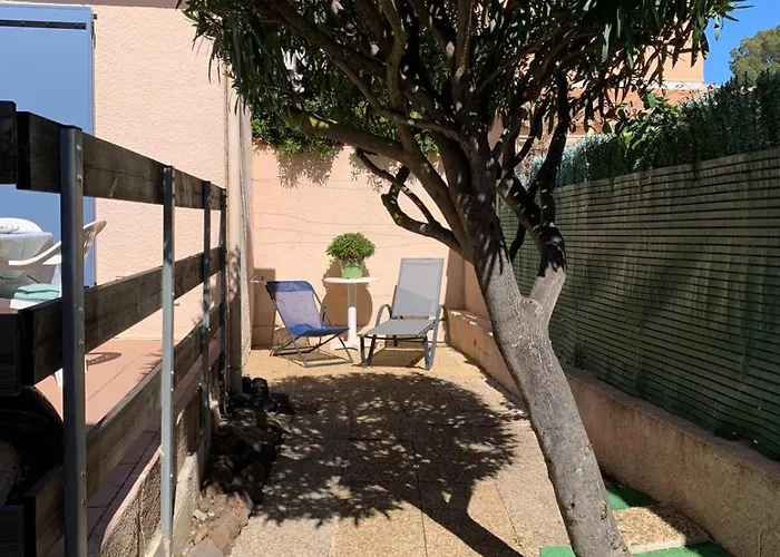 Charmante Maison Avec Sa Terrasse Au Soleil Apartman *