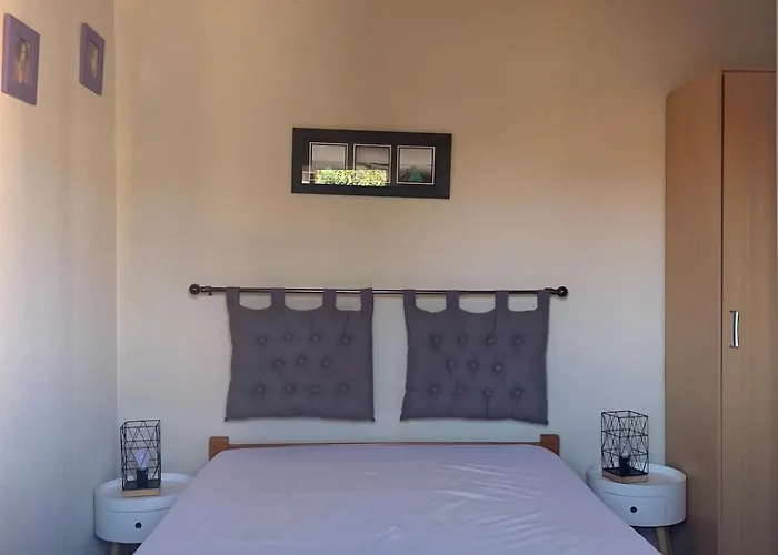 Charmante Maison Avec Sa Terrasse Au Soleil * Agde